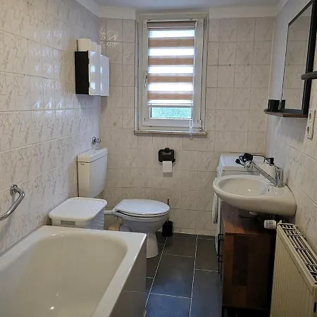 Polat 4 * Essen