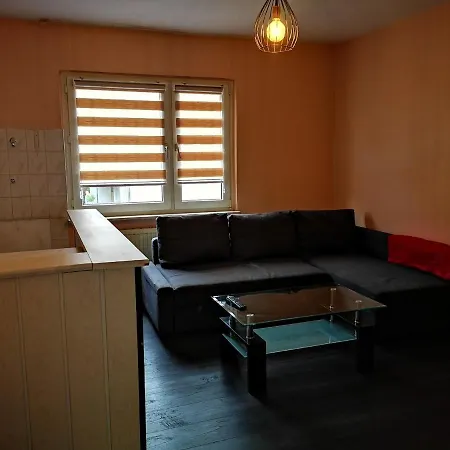 Polat 4 * Essen